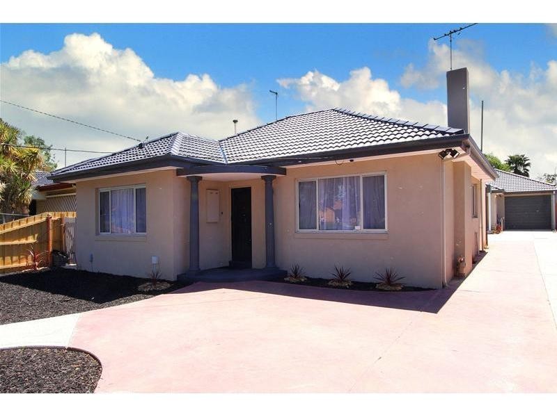 106 Mcmahon Road, Reservoir VIC 3073