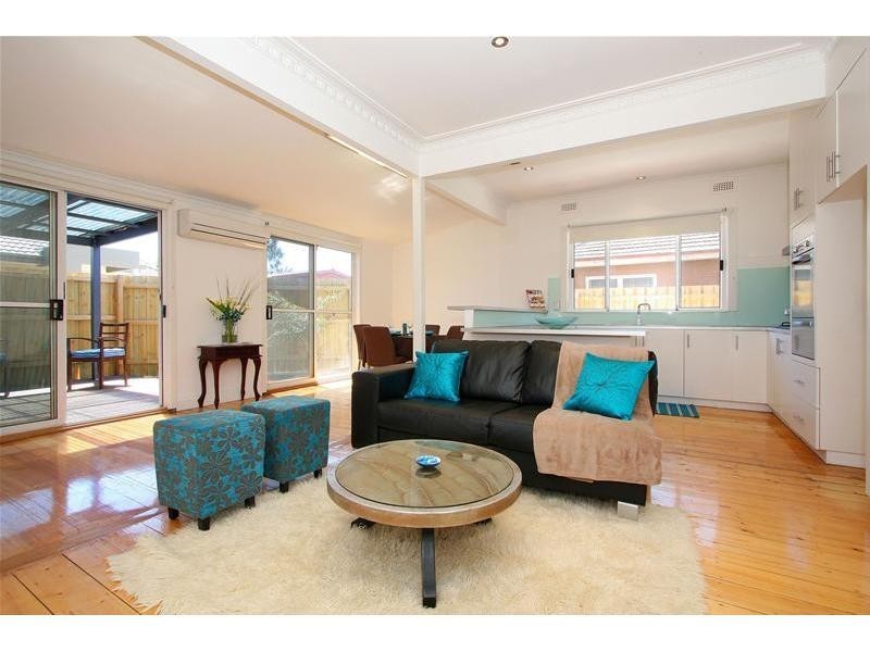 106 Mcmahon Road, Reservoir VIC 3073