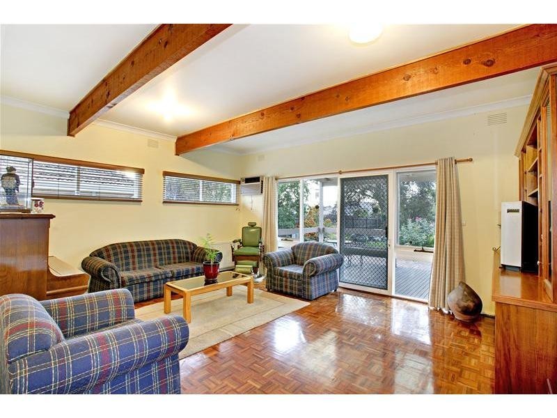 49 St Andrews Avenue, Rosanna VIC 3084