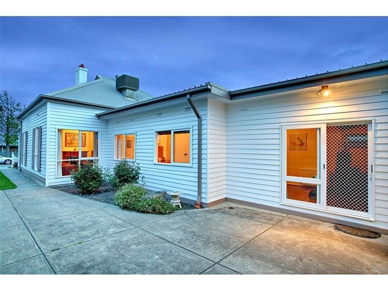 49 St Andrews Avenue, Rosanna VIC 3084