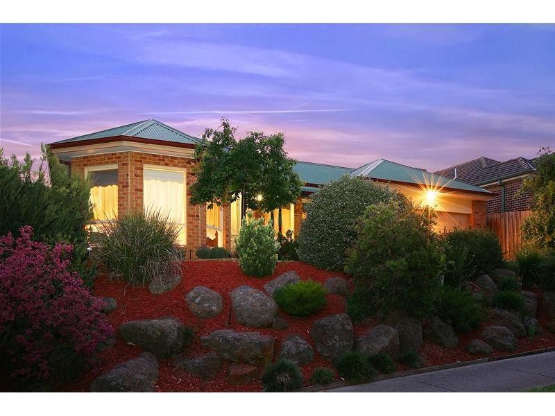 54 Wagstaff Drive, Mill Park VIC 3082