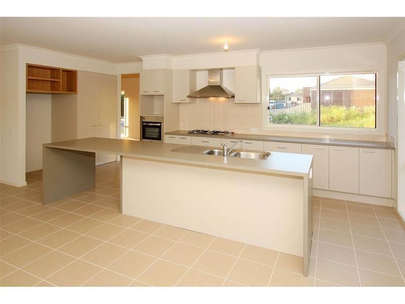 98 Arthur Street, Bundoora VIC 3083