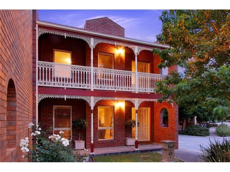 4/70 Greenhills Road, Bundoora VIC 3083