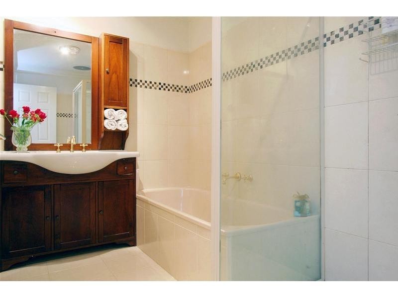 4/70 Greenhills Road, Bundoora VIC 3083