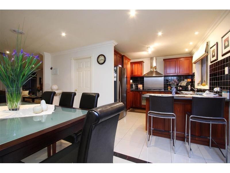 4/70 Greenhills Road, Bundoora VIC 3083