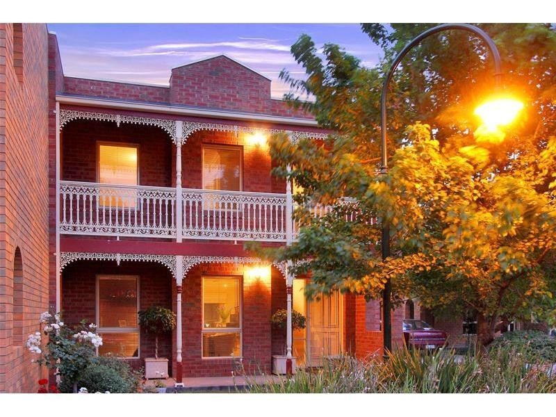 4/70 Greenhills Road, Bundoora VIC 3083