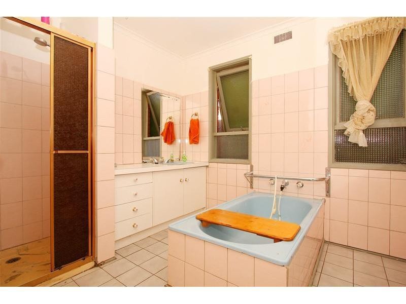 43 Cameron Parade, Bundoora VIC 3083