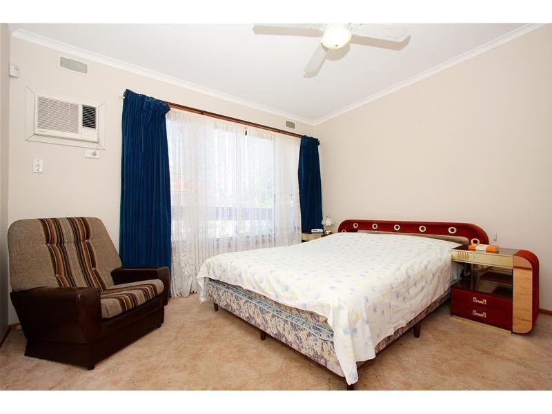 19 Scott Grove, Kingsbury VIC 3083