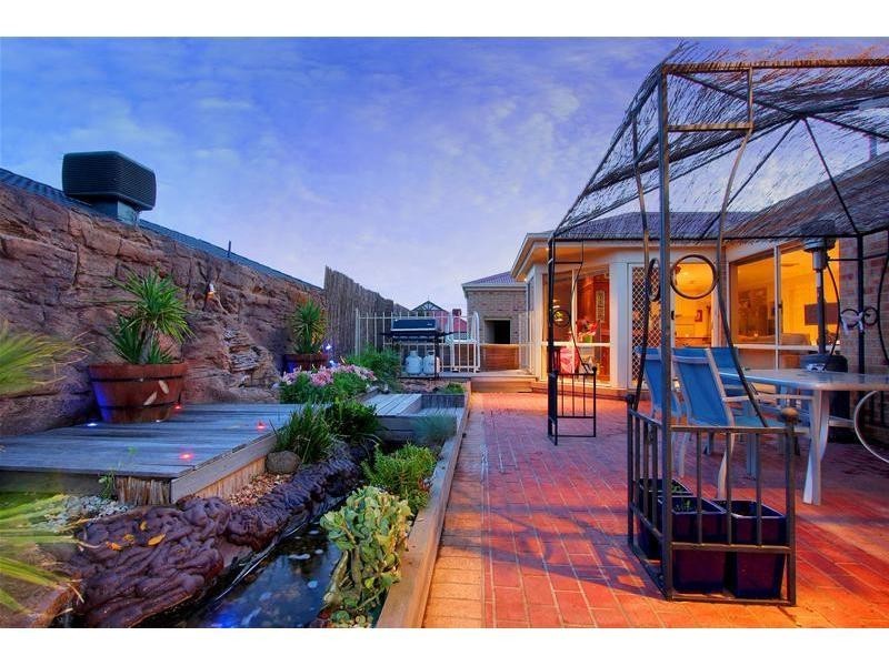 12 Buttercup Grove, Bundoora VIC 3083