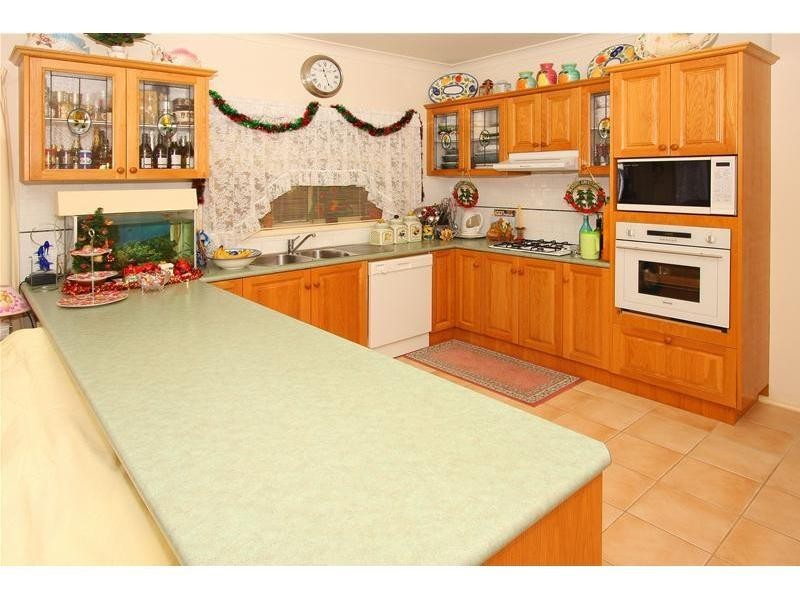 17 Josef Avenue, Bundoora VIC 3083