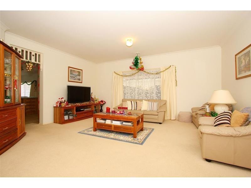 17 Josef Avenue, Bundoora VIC 3083