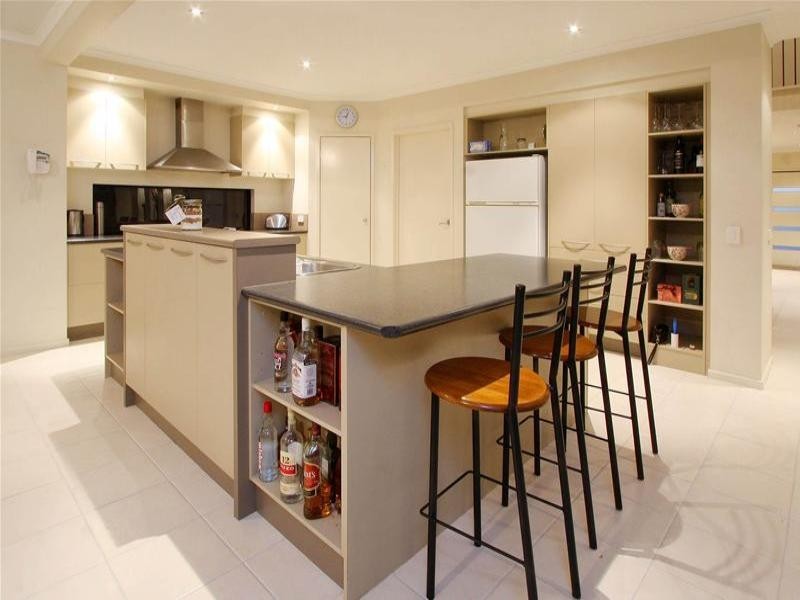 15 Scarlet Drive, Bundoora VIC 3083