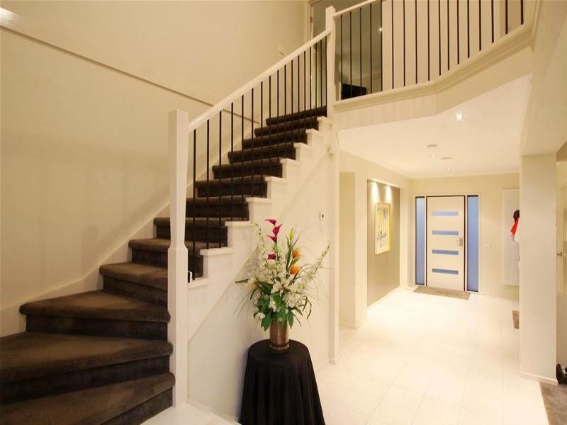 15 Scarlet Drive, Bundoora VIC 3083