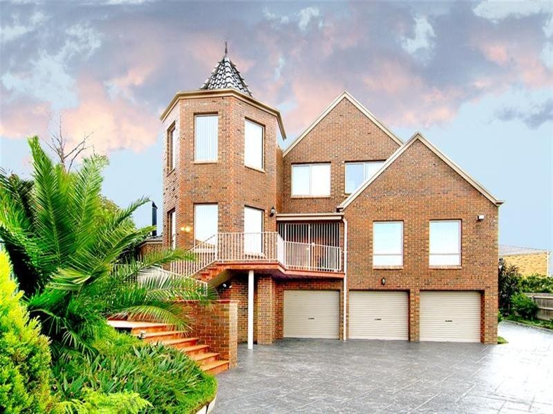 69 Telopea Crescent, Mill Park VIC 3082