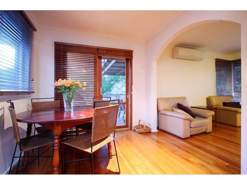 102 Cameron Parade, Bundoora VIC 3083