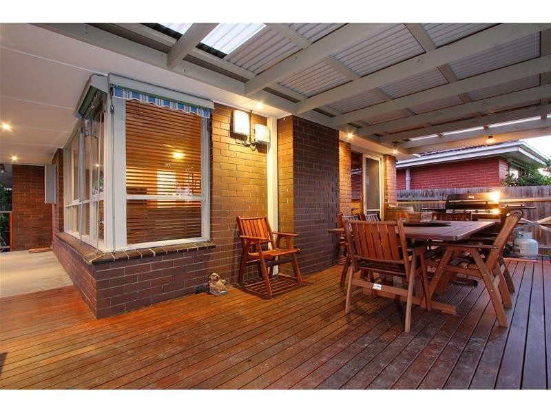 102 Cameron Parade, Bundoora VIC 3083