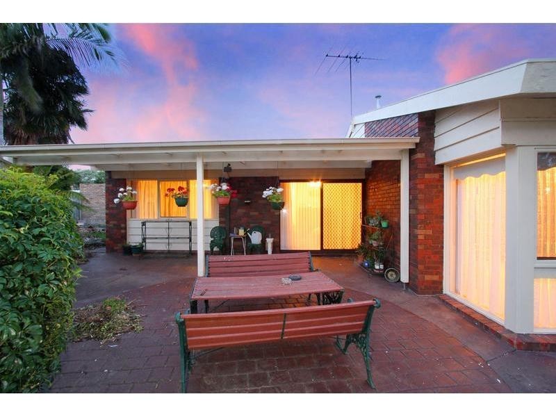 1 Trafalgar Crescent, Bundoora VIC 3083