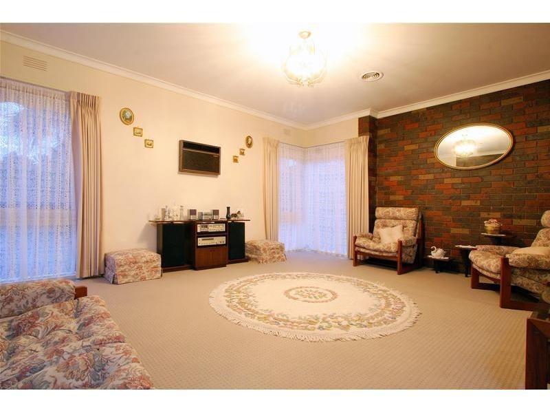 1 Trafalgar Crescent, Bundoora VIC 3083