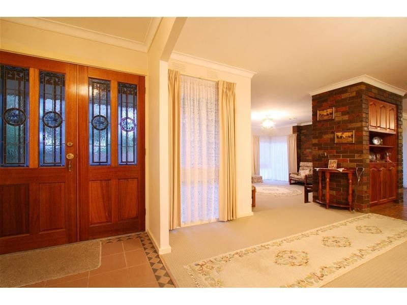 1 Trafalgar Crescent, Bundoora VIC 3083