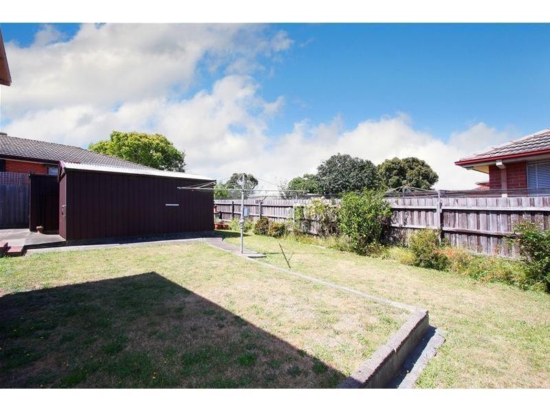 4 Athol Avenue, Bundoora VIC 3083