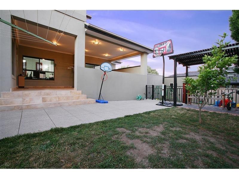 119 Telopea Crescent, Mill Park VIC 3082