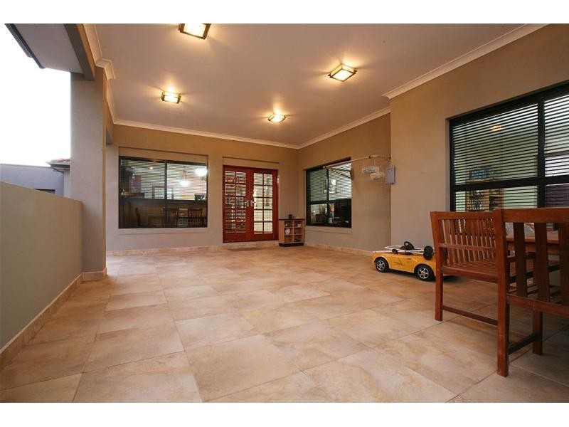 119 Telopea Crescent, Mill Park VIC 3082