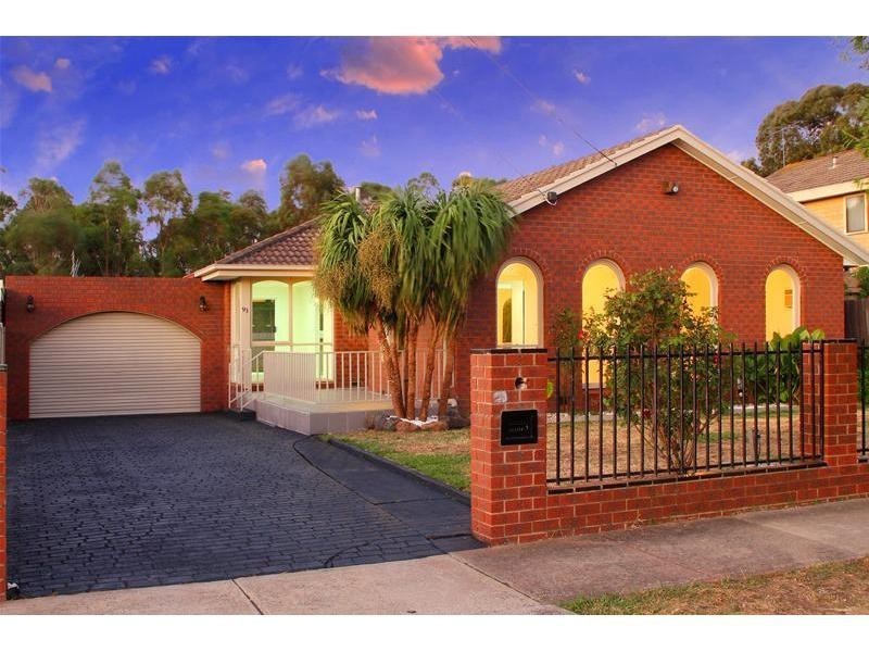 93 Cabernet Crescent, Bundoora VIC 3083