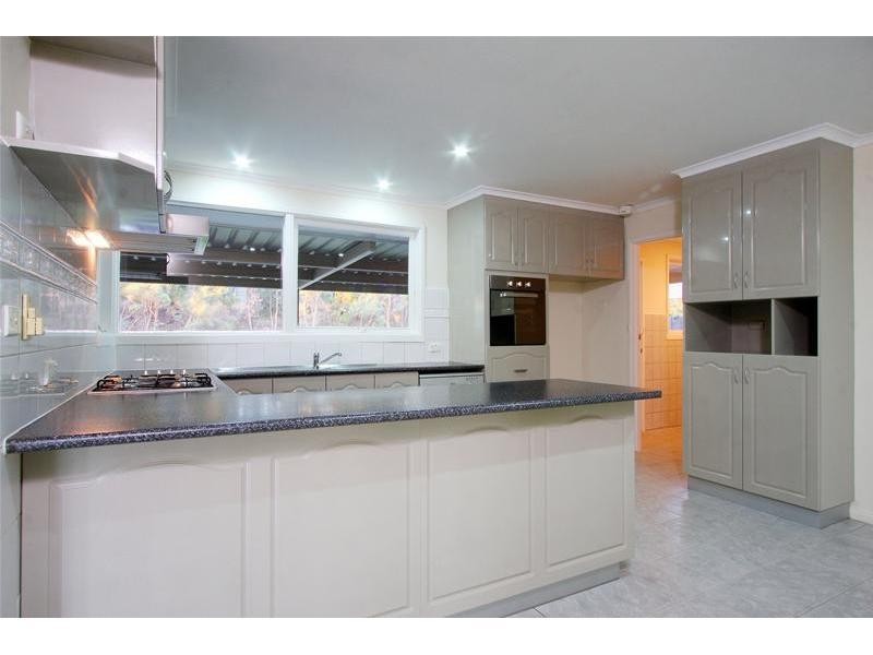 93 Cabernet Crescent, Bundoora VIC 3083