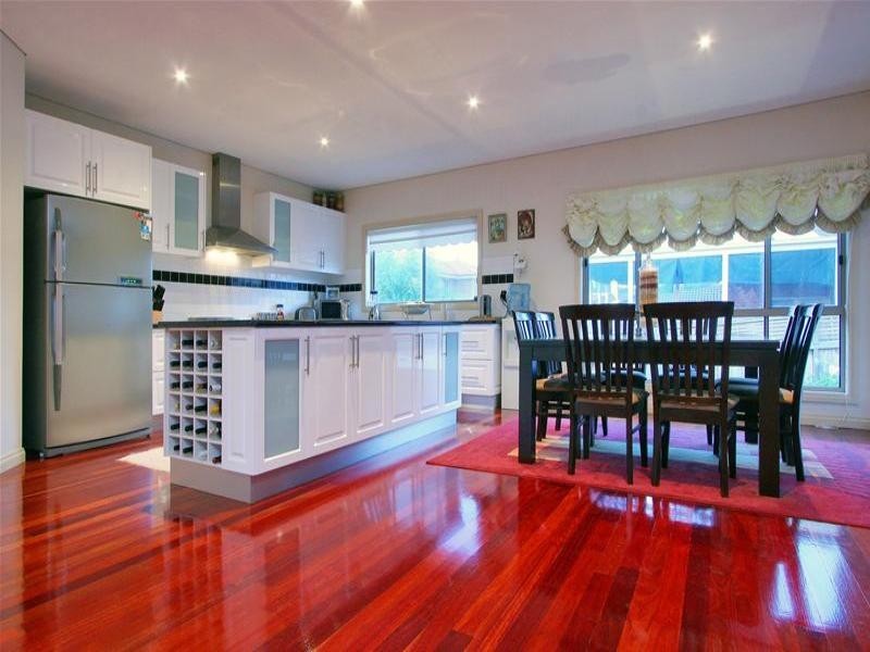 6 Berkley Rise, South Morang VIC 3752