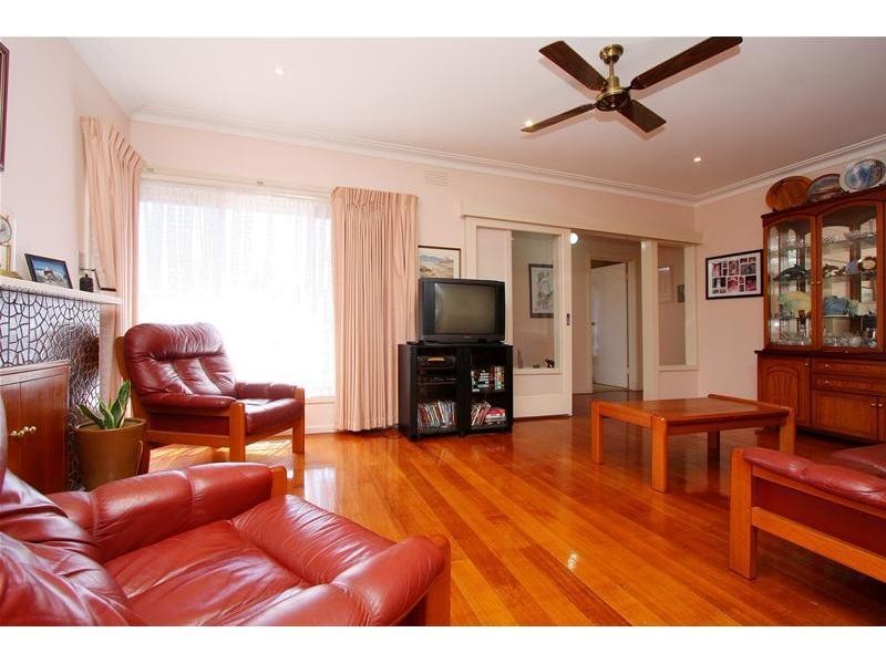 84 Moreton Crescent, Bundoora VIC 3083