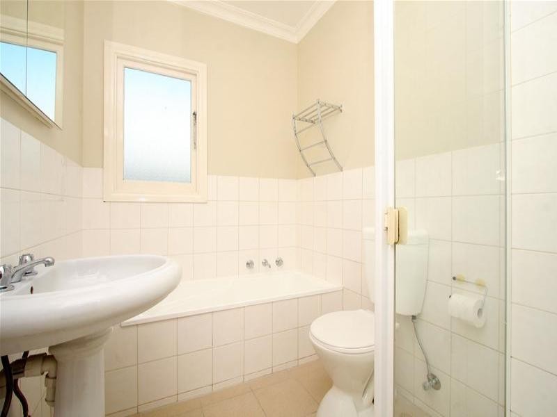 283 Grimshaw Street, Watsonia VIC 3087