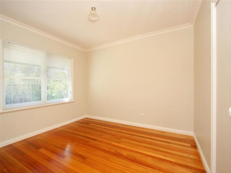 283 Grimshaw Street, Watsonia VIC 3087