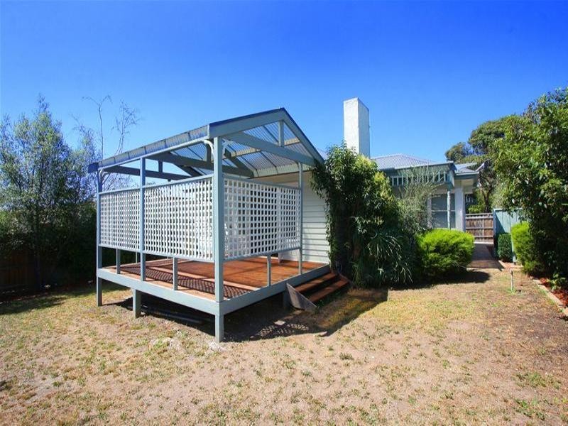 283 Grimshaw Street, Watsonia VIC 3087
