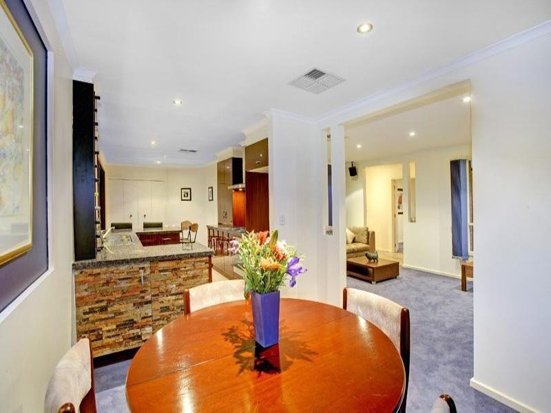 16 Daniel Court, Bundoora VIC 3083