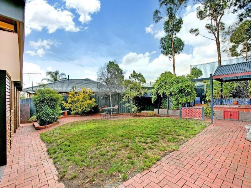 16 Daniel Court, Bundoora VIC 3083