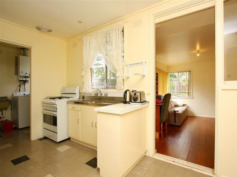 56 Noorong Avenue, Bundoora VIC 3083