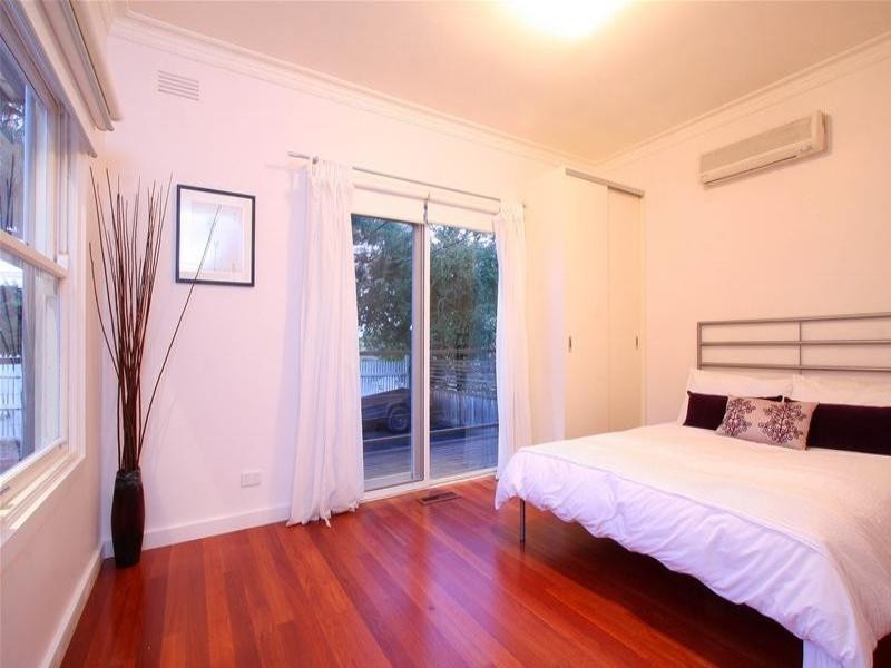 7 Curtis Avenue, Watsonia VIC 3087