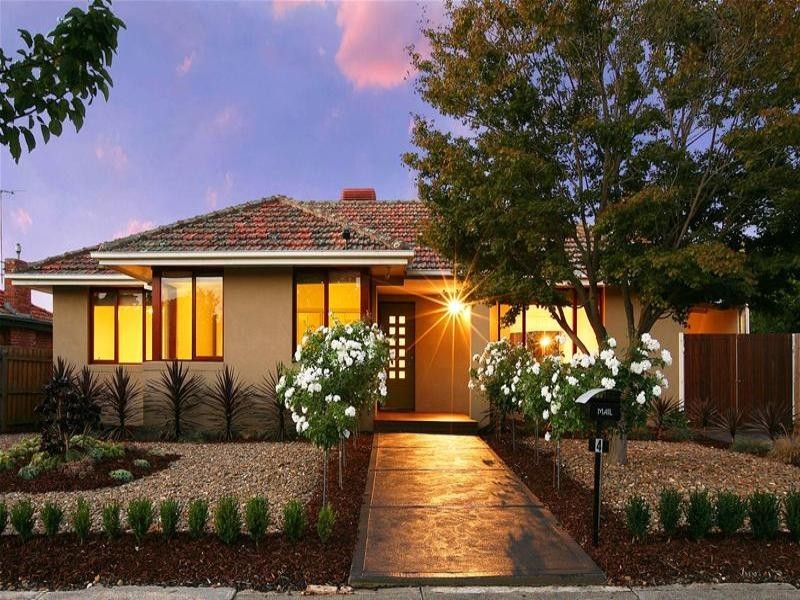 4 Churchill Street, Heidelberg Heights VIC 3081