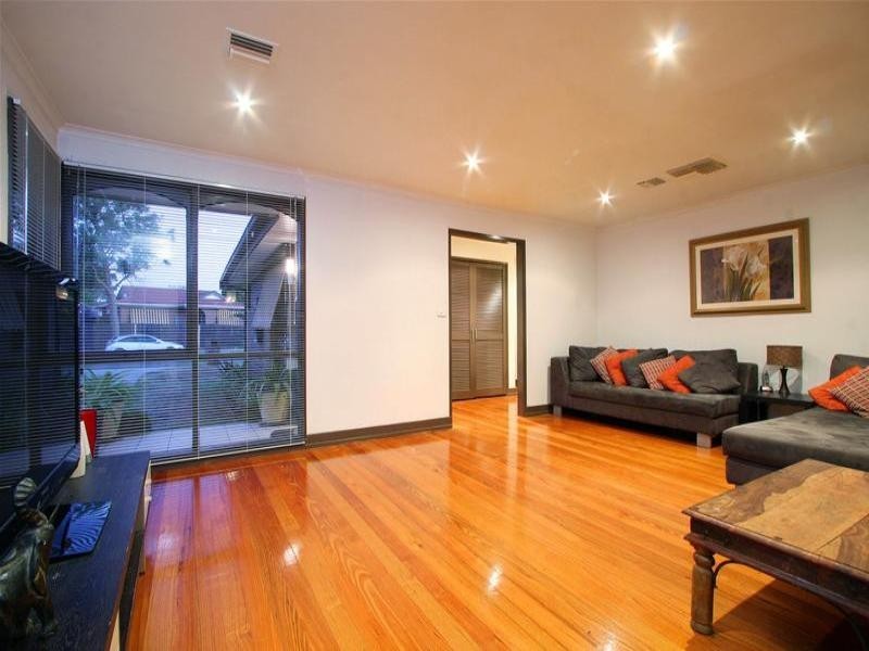 81 Cabernet Crescent, Bundoora VIC 3083