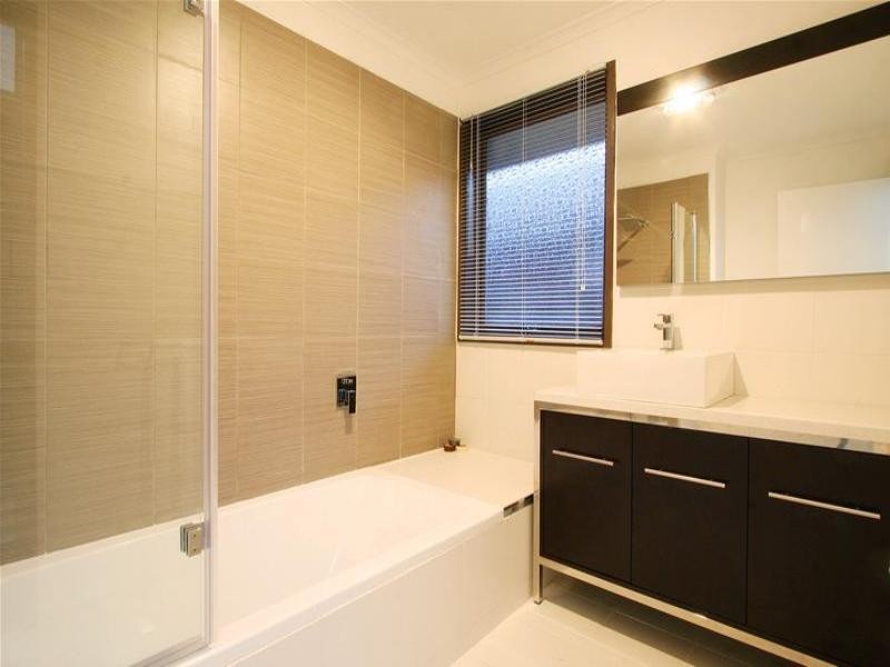 81 Cabernet Crescent, Bundoora VIC 3083