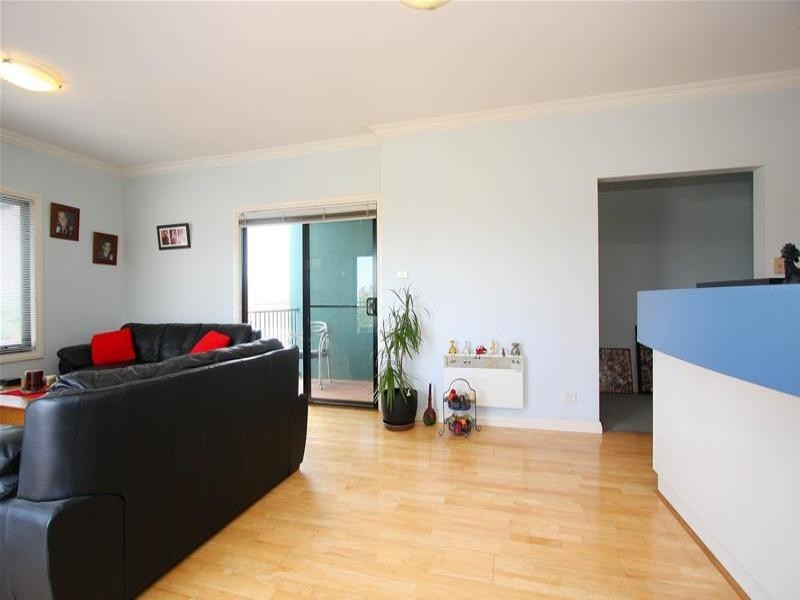 6/149-151 Glenlyon Road, Brunswick VIC 3056