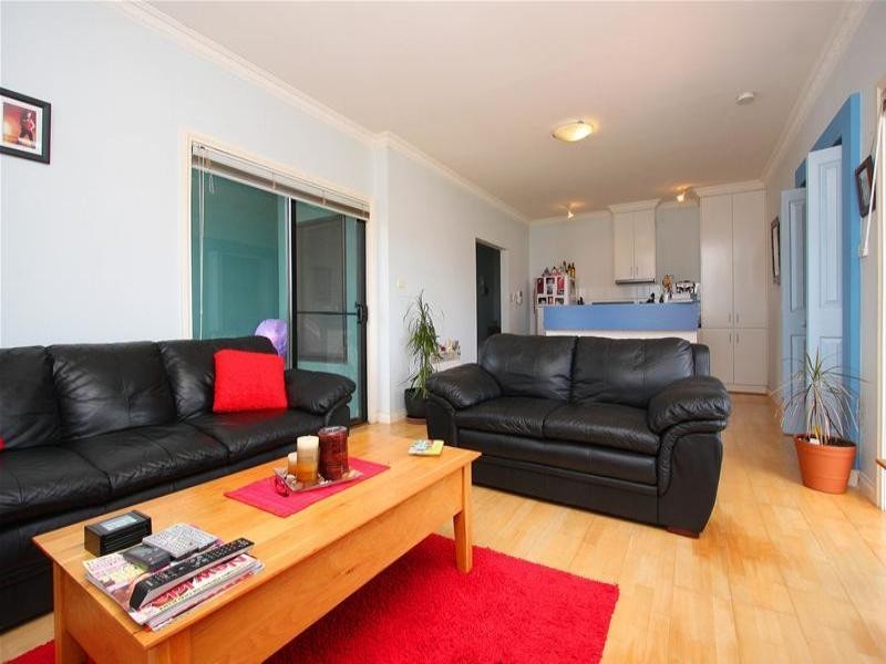 6/149-151 Glenlyon Road, Brunswick VIC 3056