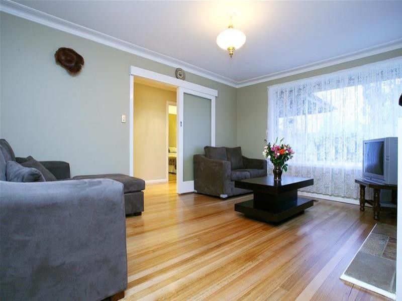 15 Donach Crescent, Bundoora VIC 3083