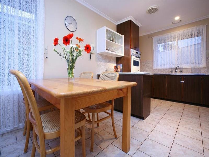 15 Donach Crescent, Bundoora VIC 3083