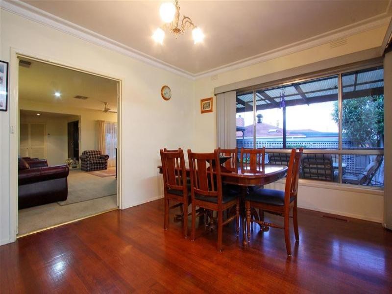 30 Lee Anne Crescent, Bundoora VIC 3083