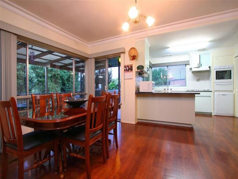 30 Lee Anne Crescent, Bundoora VIC 3083