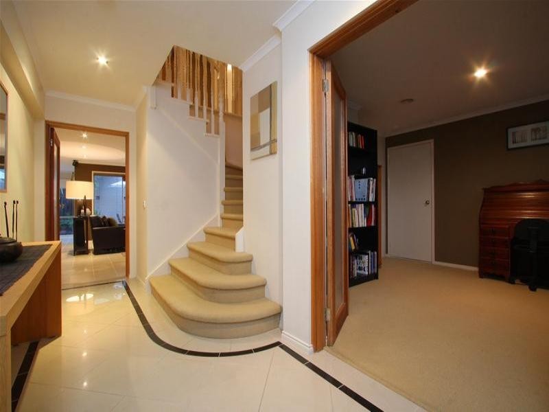 13 Lurline Street, Bundoora VIC 3083