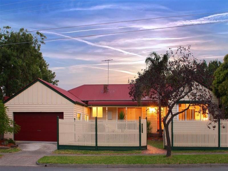 297 Nell Street West, Watsonia VIC 3087