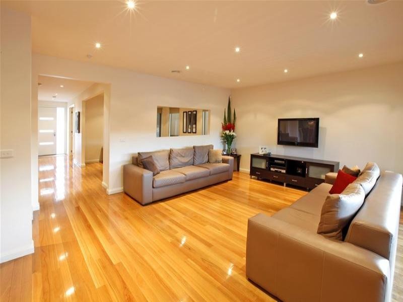 1 Hayes Walk, Bundoora VIC 3083