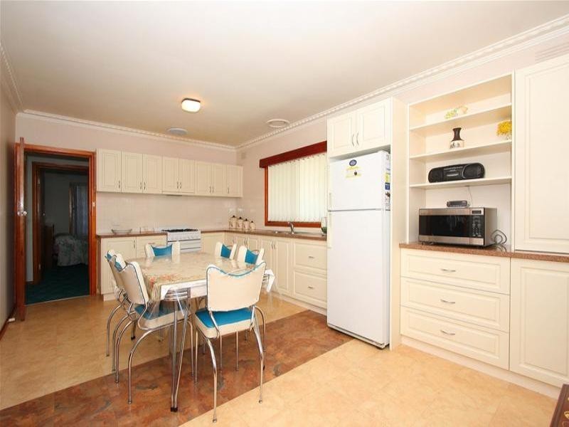 42 Howell Street, Lalor VIC 3075